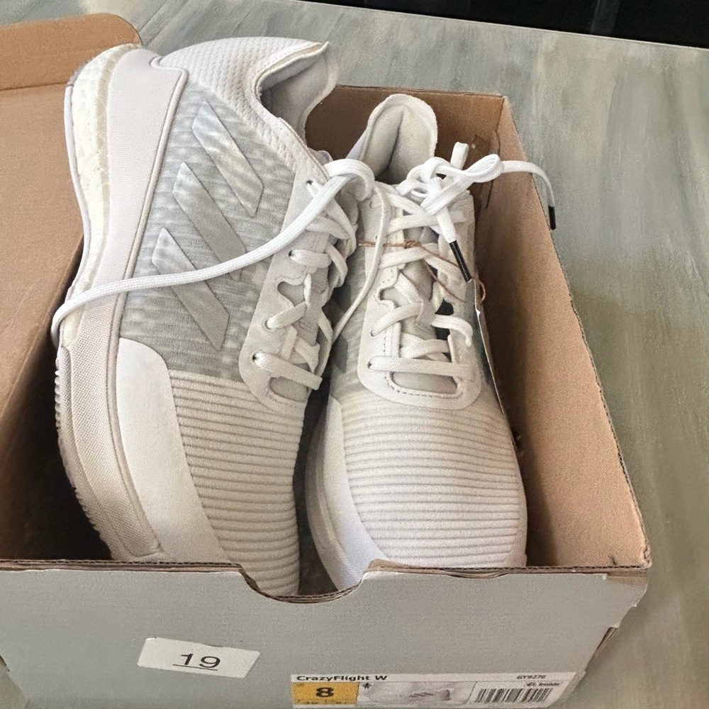 Adidas Crazyflight Shoes White Silver Metallic & Grey Color-way S 8 GY9270 - Picture 3 of 16